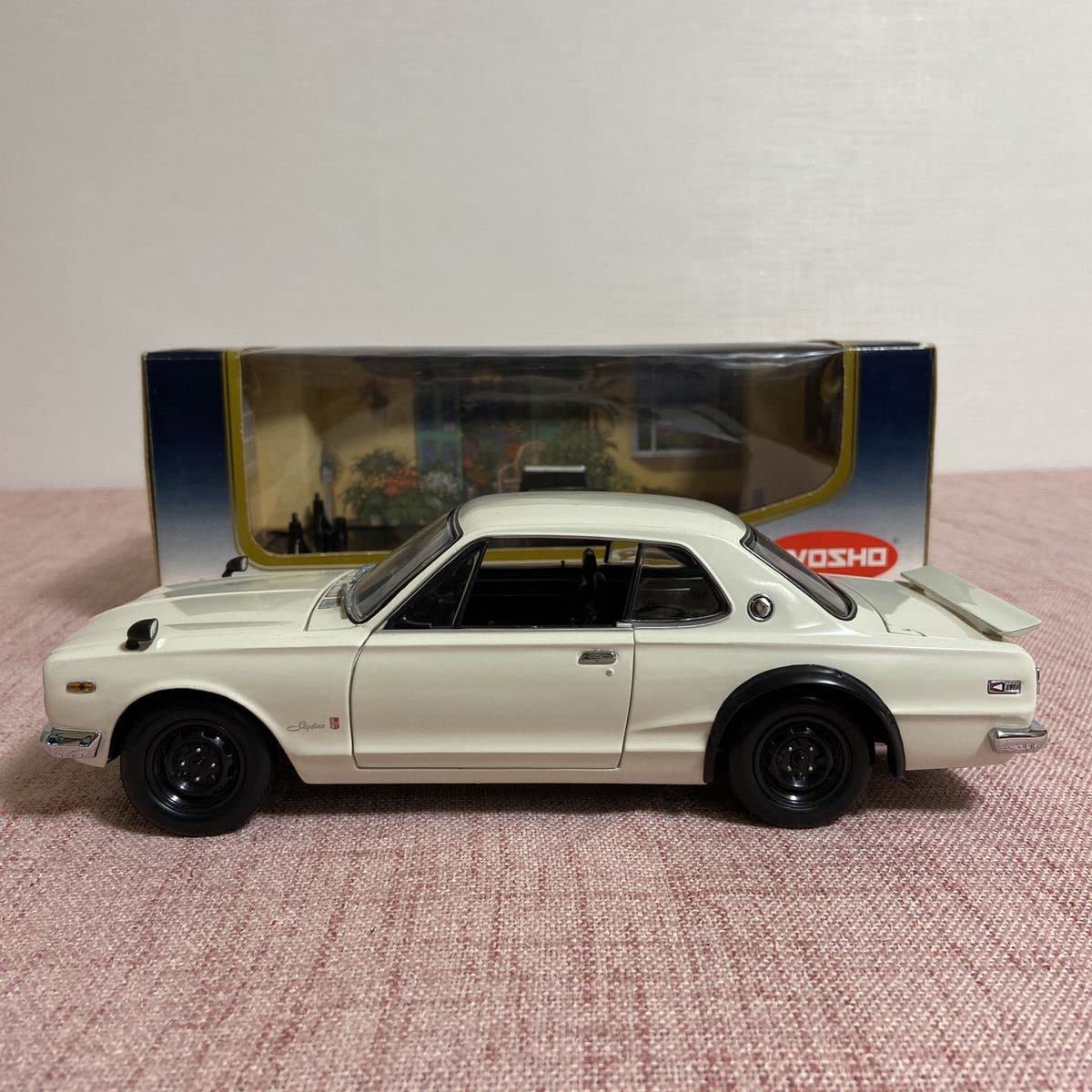 Amazon | 希少！絶版モデル 京商／KYOSHO 1/18：ニッサン スカイライン