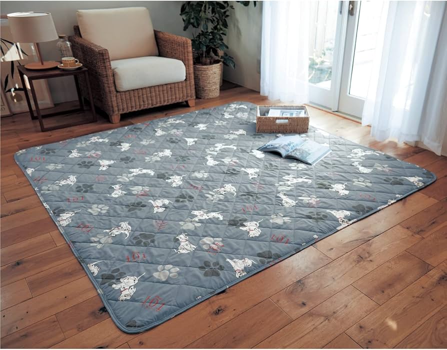 Amazon｜[ベルメゾン] ディズニー キルトラグ 綿混 ラグ ラグ