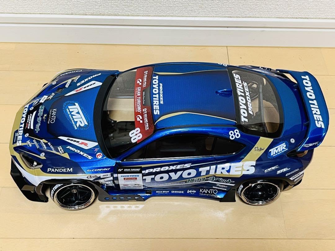 1/10アディクション、ヨコモ PANDEM GR86 エヴァレーシング仕様