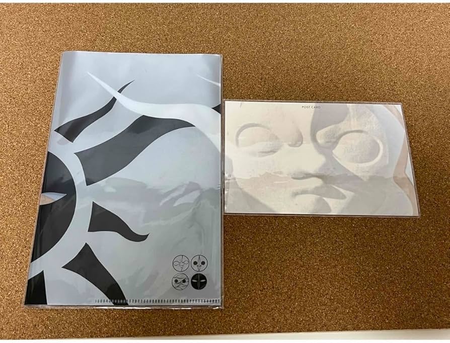 Amazon.co.jp: 岡本太郎 太陽の塔 ミニクリアファイル ＆ ポストカード