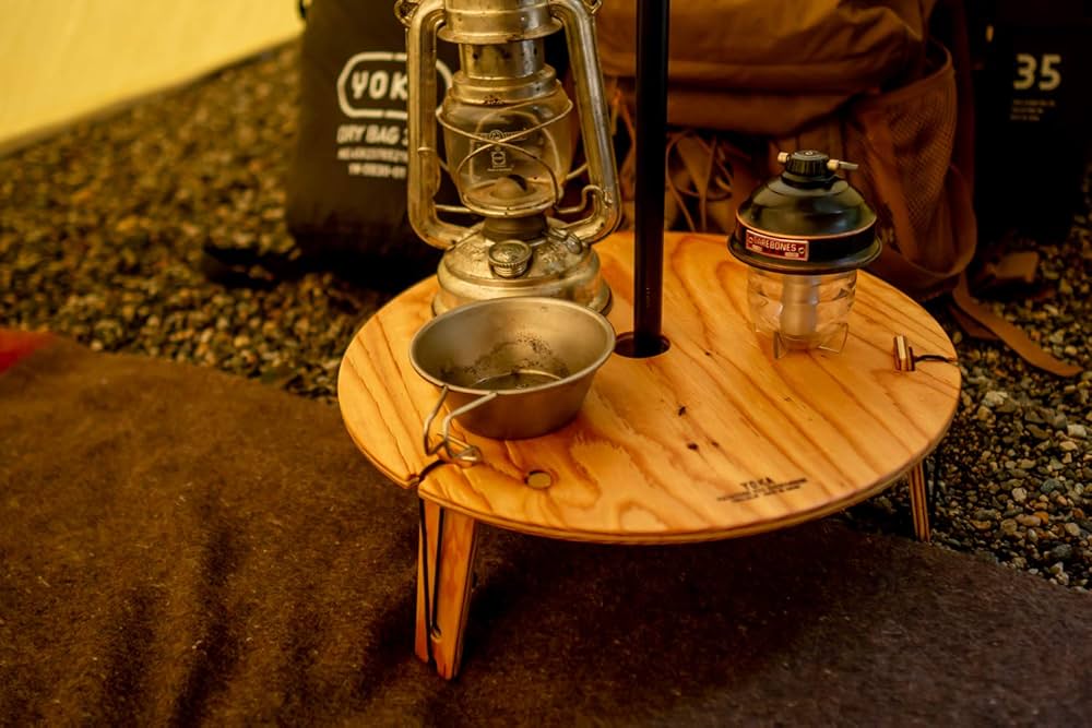 Amazon | TRIPOD TABLE ROUND ポールを通せる穴のあいた、小さな丸