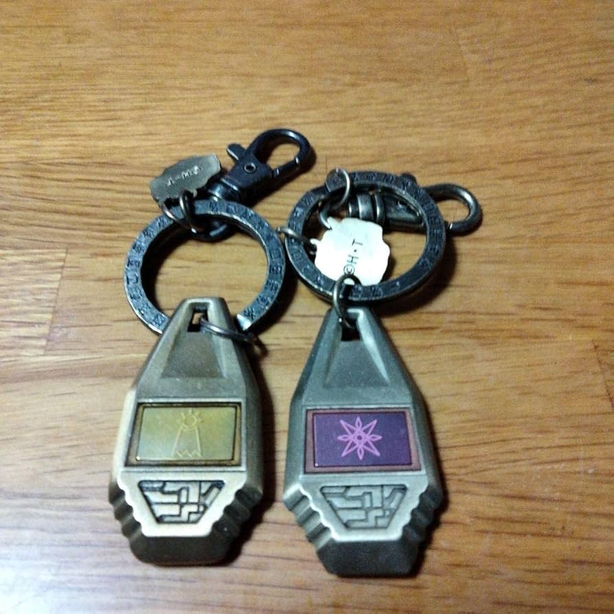 デジモンアドベンチャー 初期版 メタルキーホルダー 光の紋章 ヒカリ