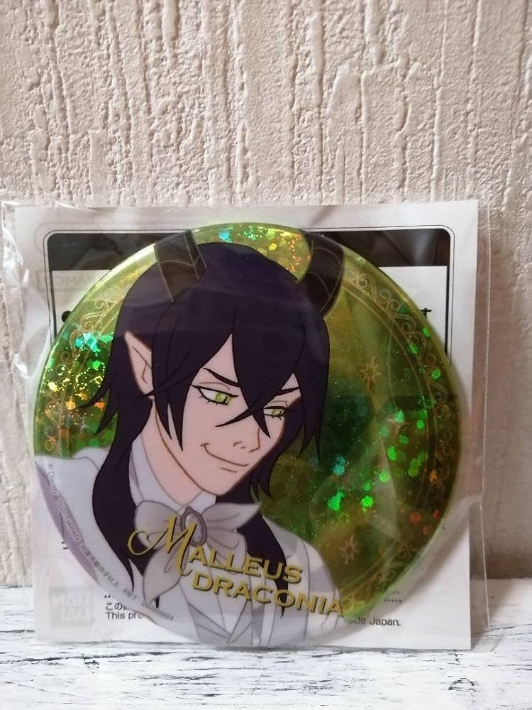 ツイステ マレウス マスカレードドレス グロマス 缶バッジ ツイステ