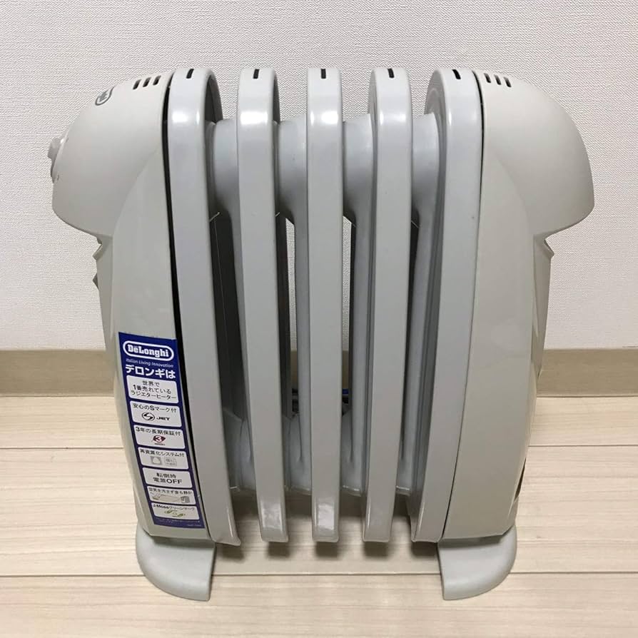 Amazon | DeLonghi オイル・ラジエターヒーター L字型フィン5枚 ミニ
