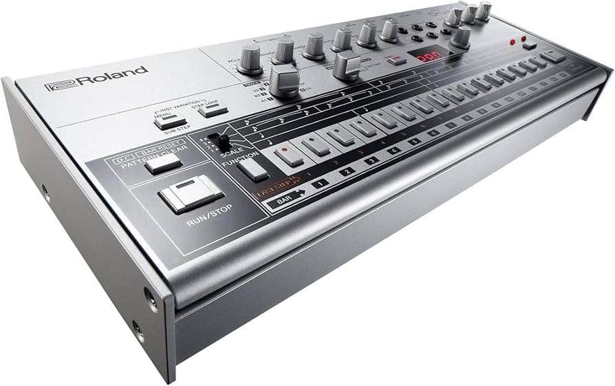 Amazon | Roland TR-06 ブティックコンパクトドラムマシン モダン
