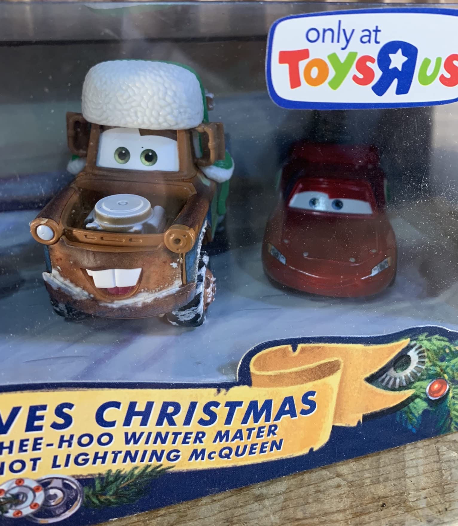 Amazon.com: Disney / Pixar CARS Movie 155 Die Cast Exclusive 3Pack