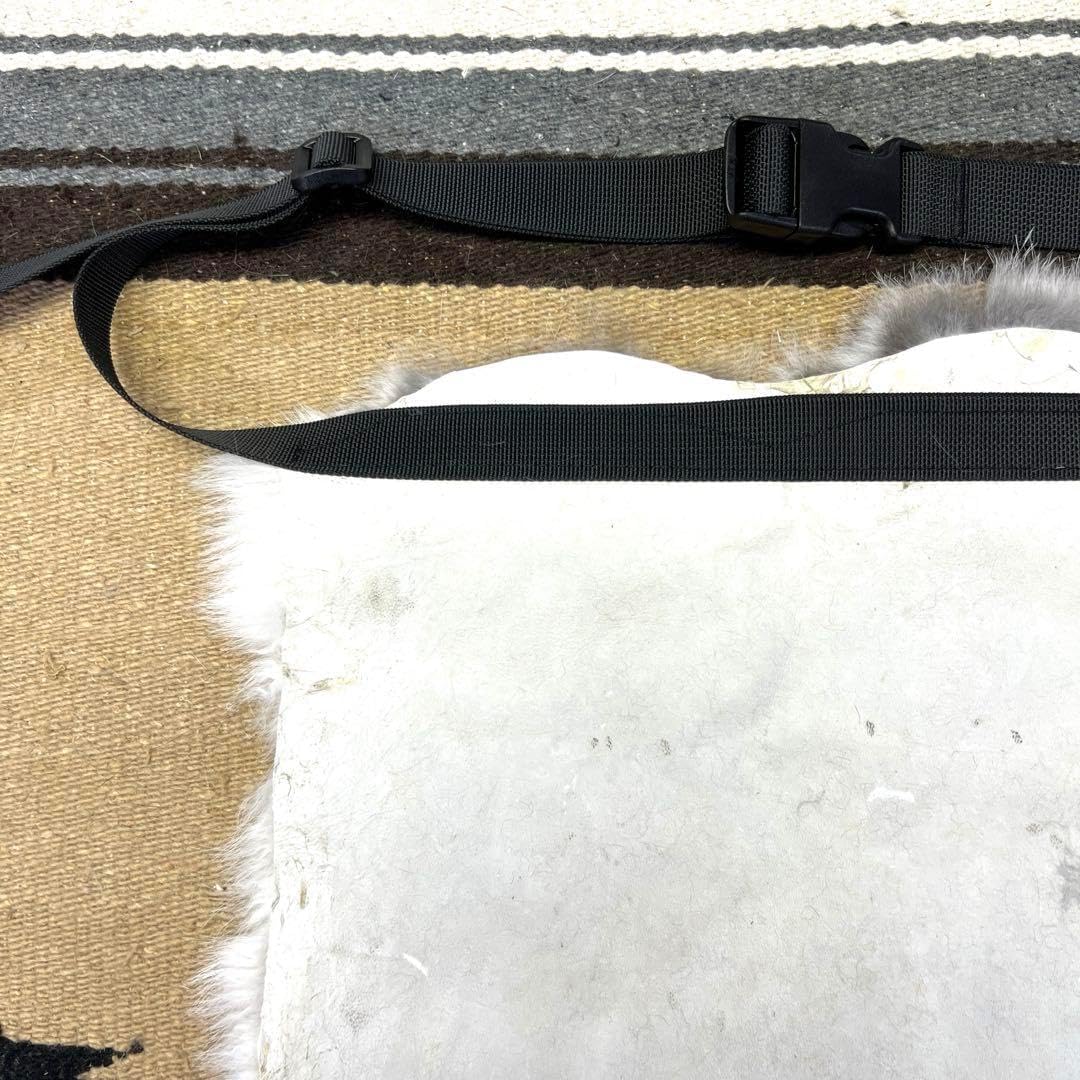 大判ラビット尻あて ファーヒップガード ウサギ 毛皮敷物 キャンプ