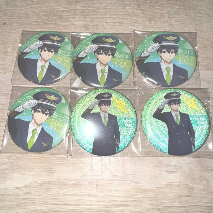 Amazon.co.jp: ブルーロック パイロット缶バッジ 潔世一セット : おもちゃ