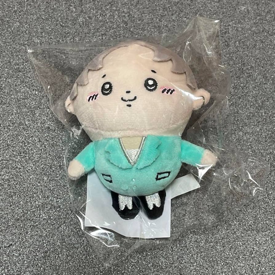 Amazon.co.jp: 超特急 アロハ 生誕グッズ マスコット ぬいぐるみ