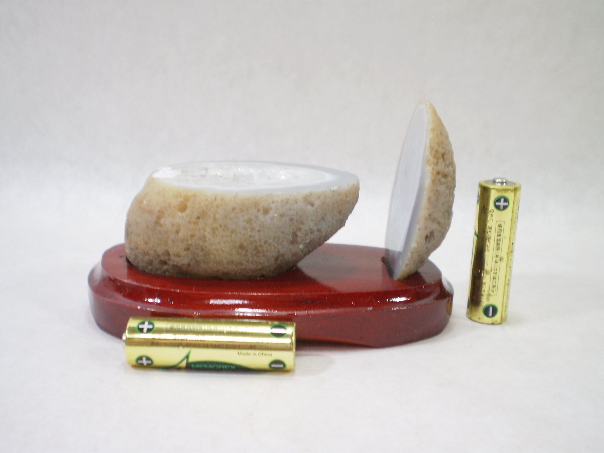 Amazon.co.jp: トレジャーメノウ台座付き【天然石瑪瑙(めのう)原石を