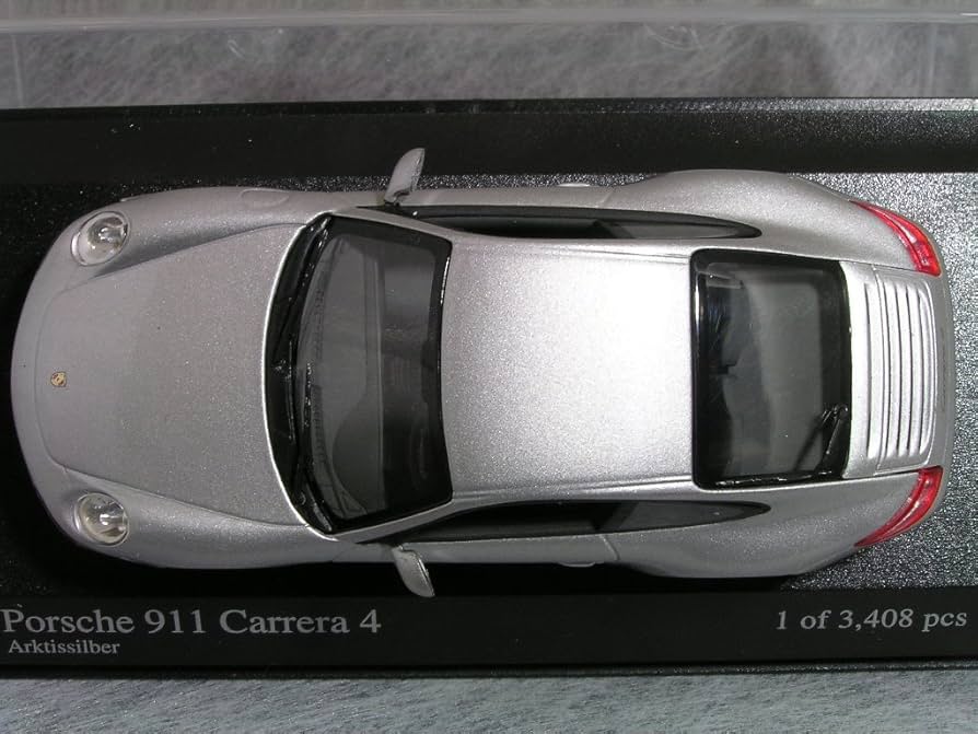 Amazon | 1/43 ポルシェ 911 (997) 〓 Carrera 4 / シルバー