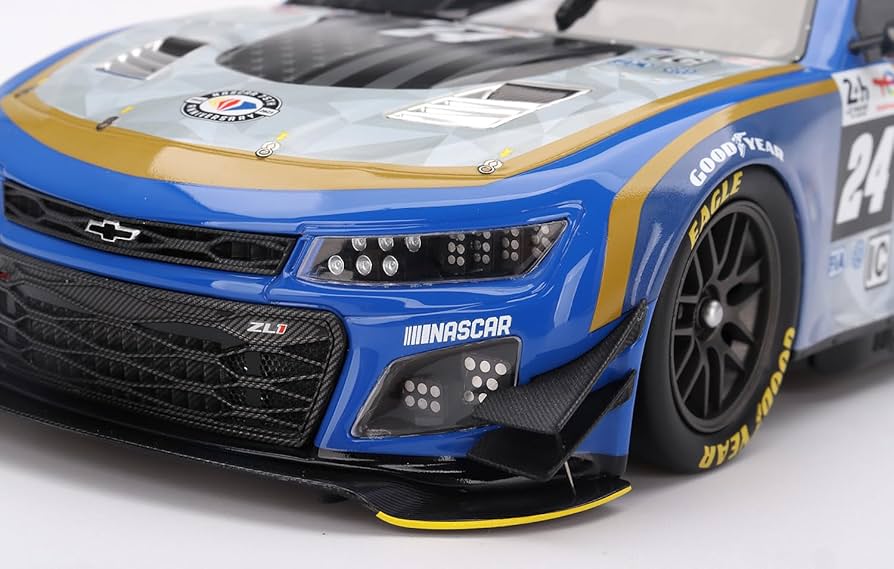 Amazon | TOP SPEED 1/18 ガレージ56 シボレー カマロ ZL1 ル・マン24