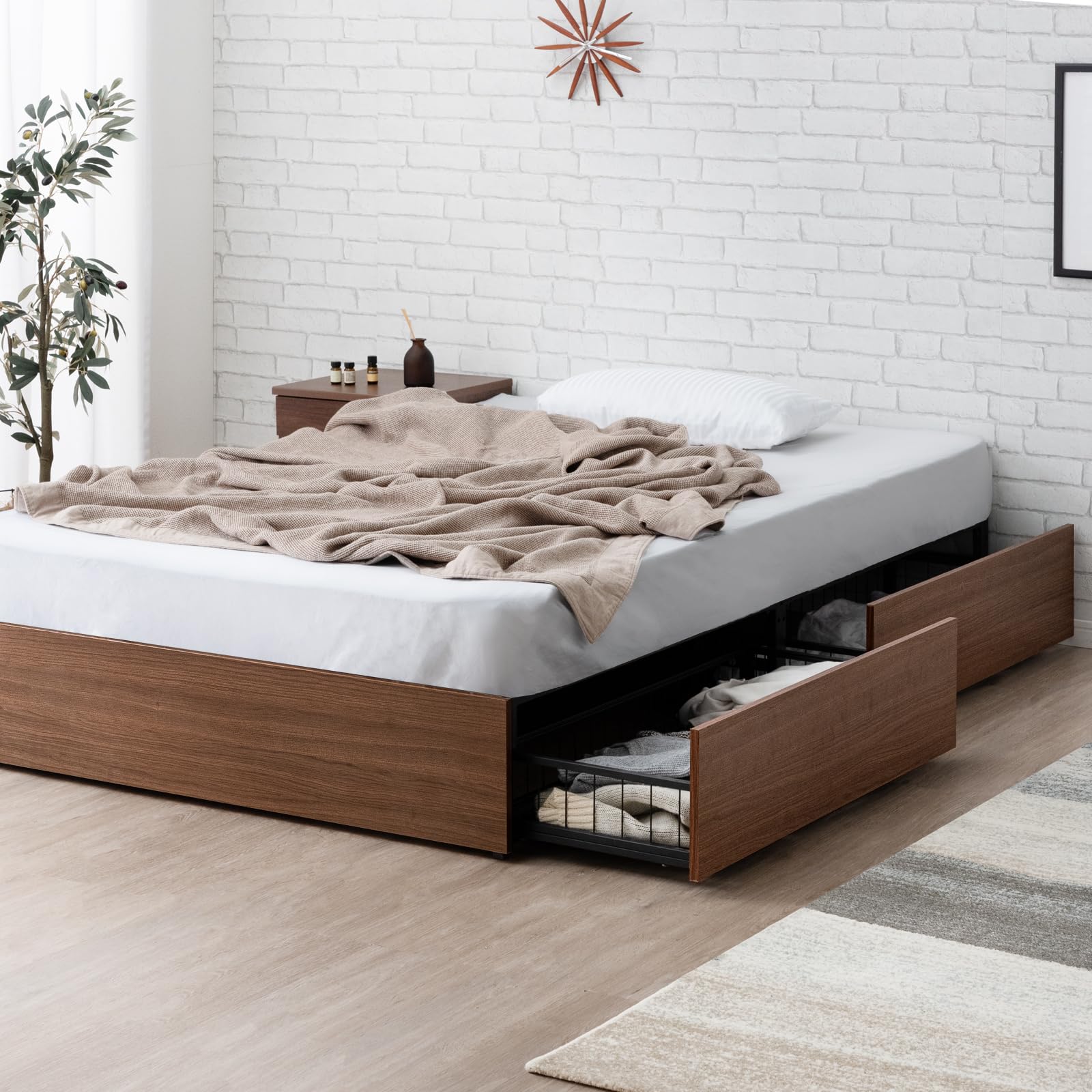 Amazon｜タンスのゲン ベッド フレーム 単品 セミダブル 収納付き 頑丈