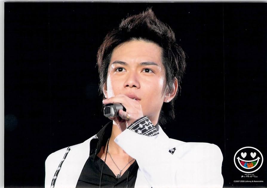 Amazon.co.jp: NEWS・【公式写真】・加藤シゲアキ・ジャニーズ生写真