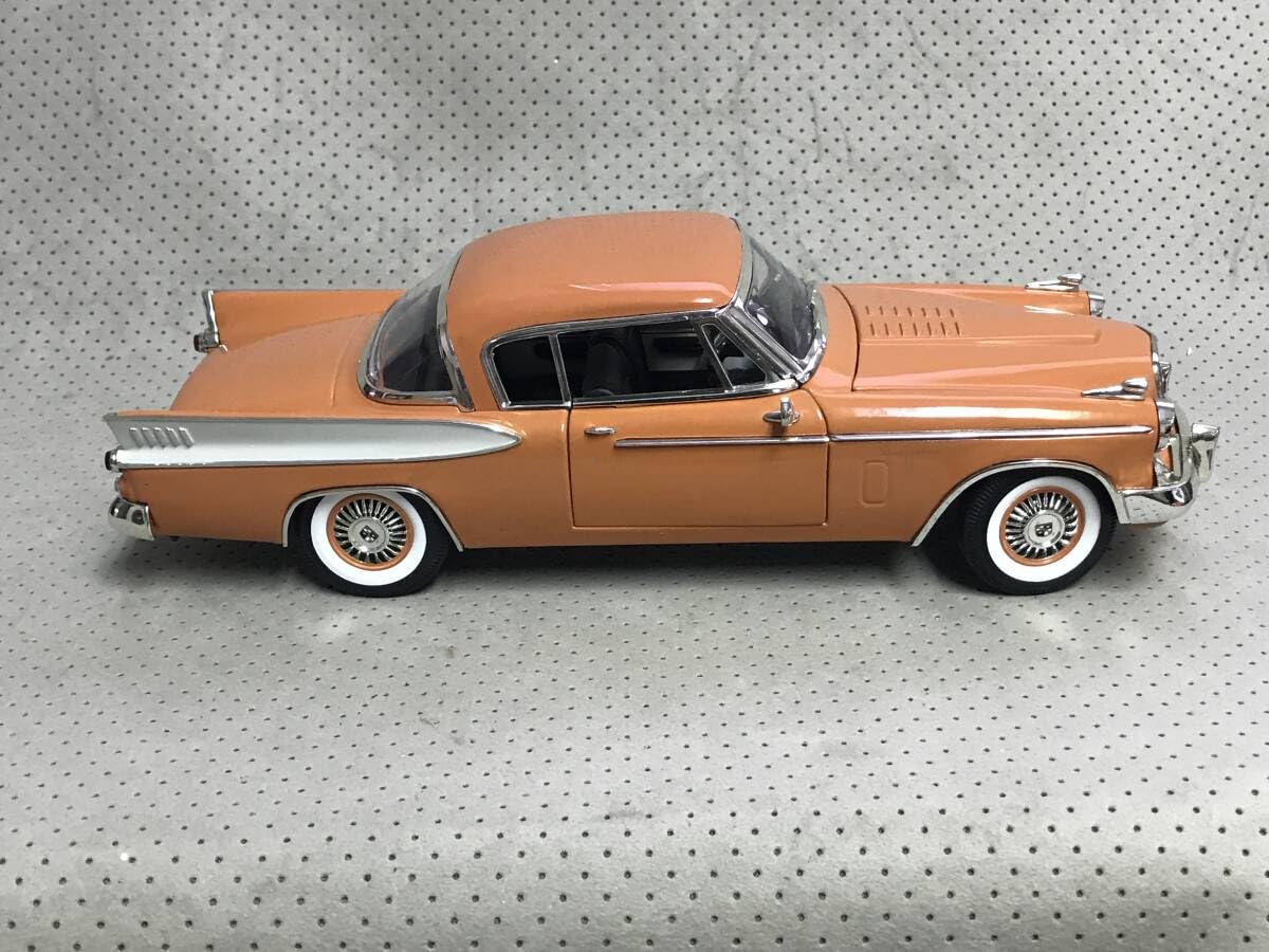 Amazon.co.jp: Auto World 1/18 スチュードベーカー ゴールデンホーク