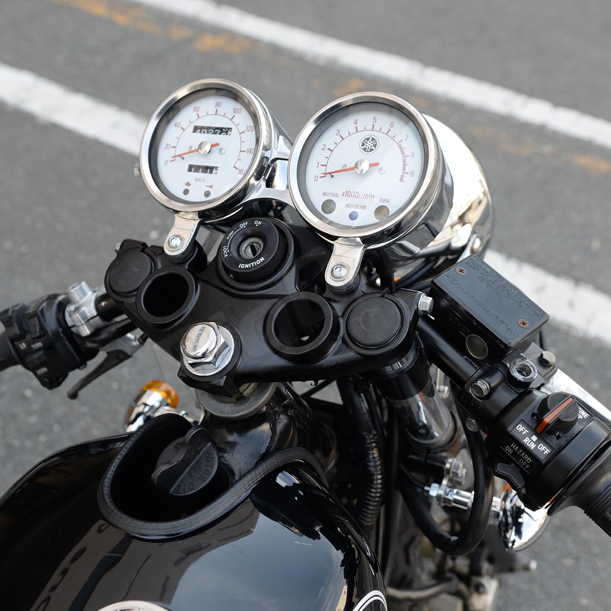 Amazon.co.jp: BigOne SR400 SR500 メーターブラケットアルミ メーター