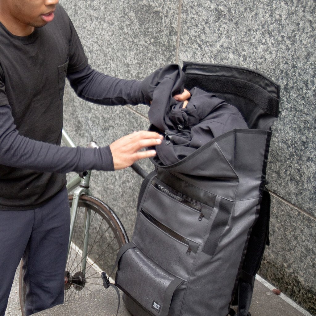 Amazon.co.jp: Mission Workshop フィッツロイ 40L (2,500立方インチ