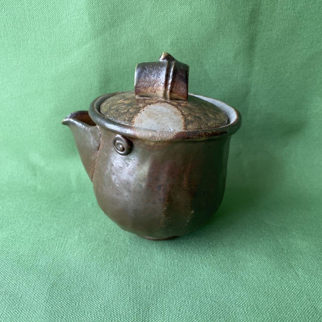 備前焼 手びねり 宝瓶 竹摘み さんぎり③ 備前焼 手びねり宝瓶 竹摘み