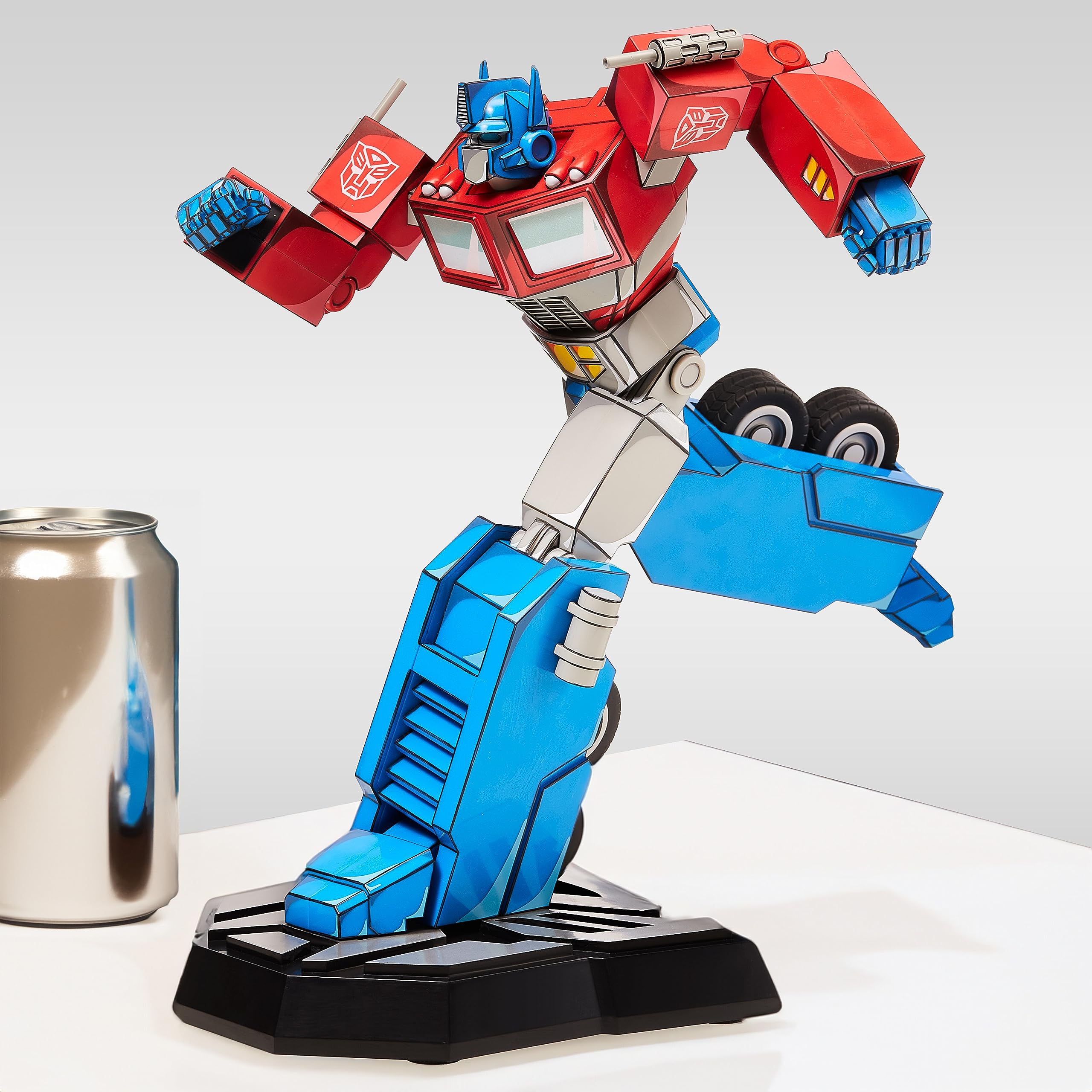 Amazon.com: Numskull - Transformers PVC Statue Optimus Prime