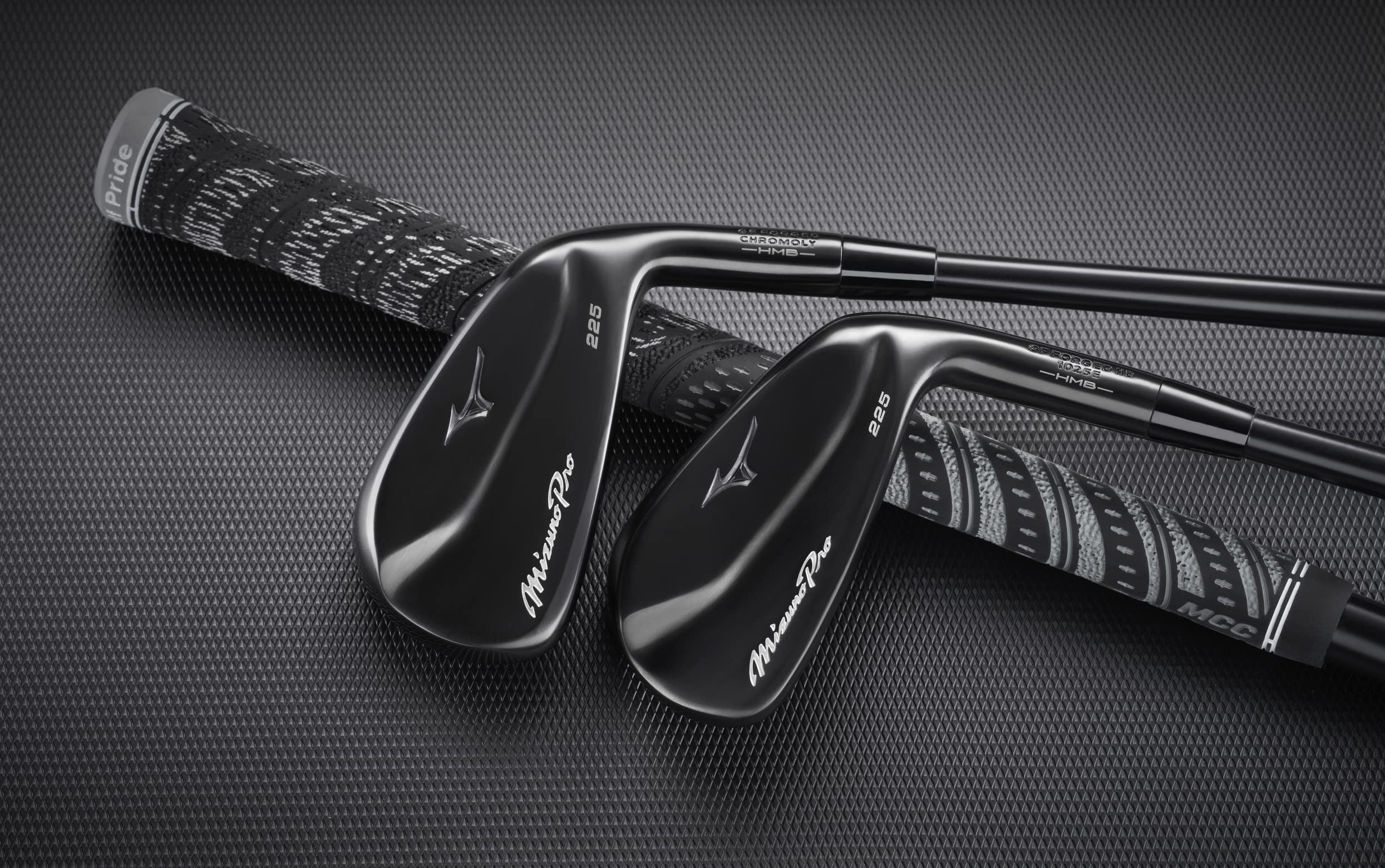 Mizuno Pro 225 Black Golf Iron Set | Steel Right Hand | 7 Piece