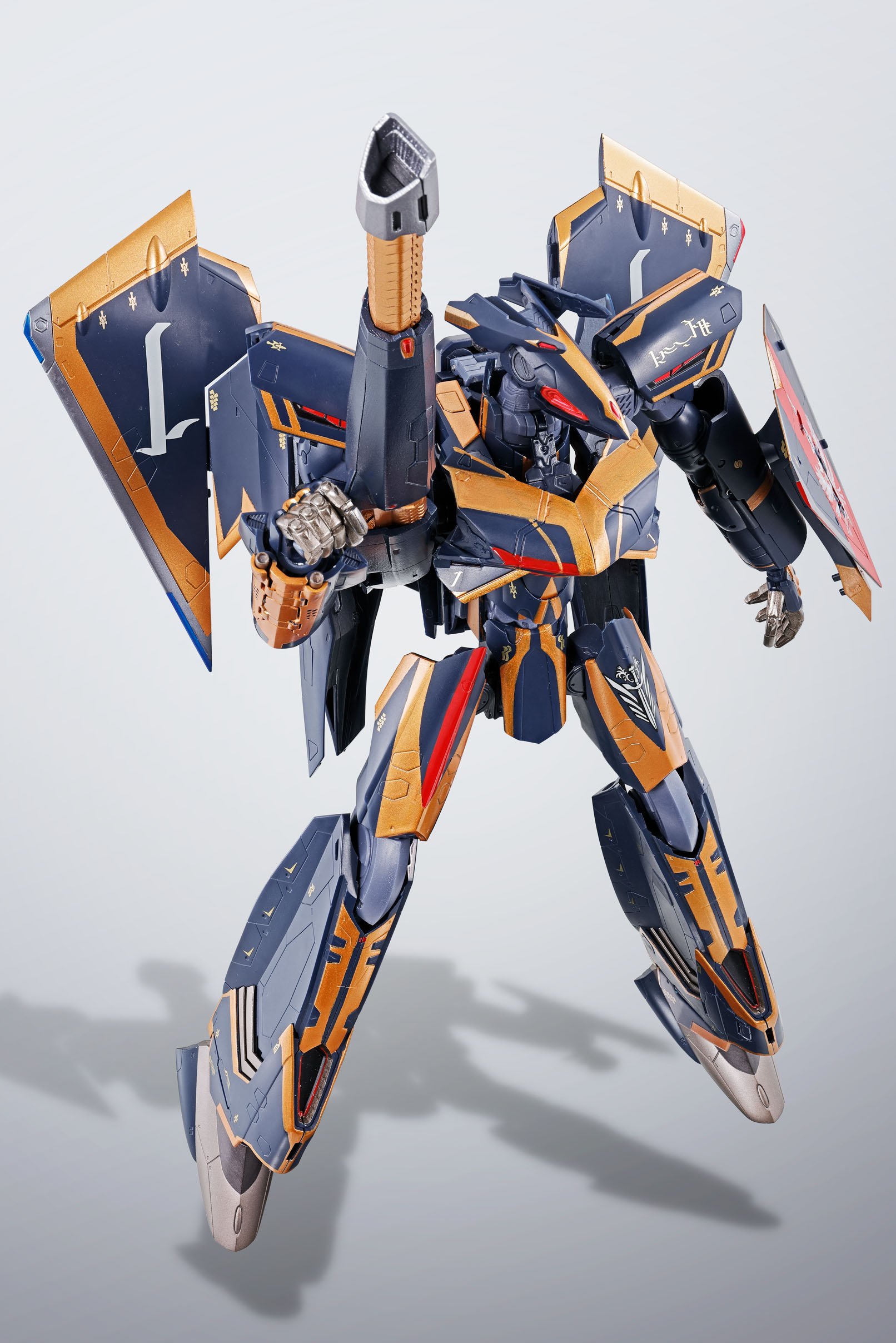 Amazon.co.jp: TAMASHII NATIONS DX超合金 マクロスデルタ Sv-262Hs