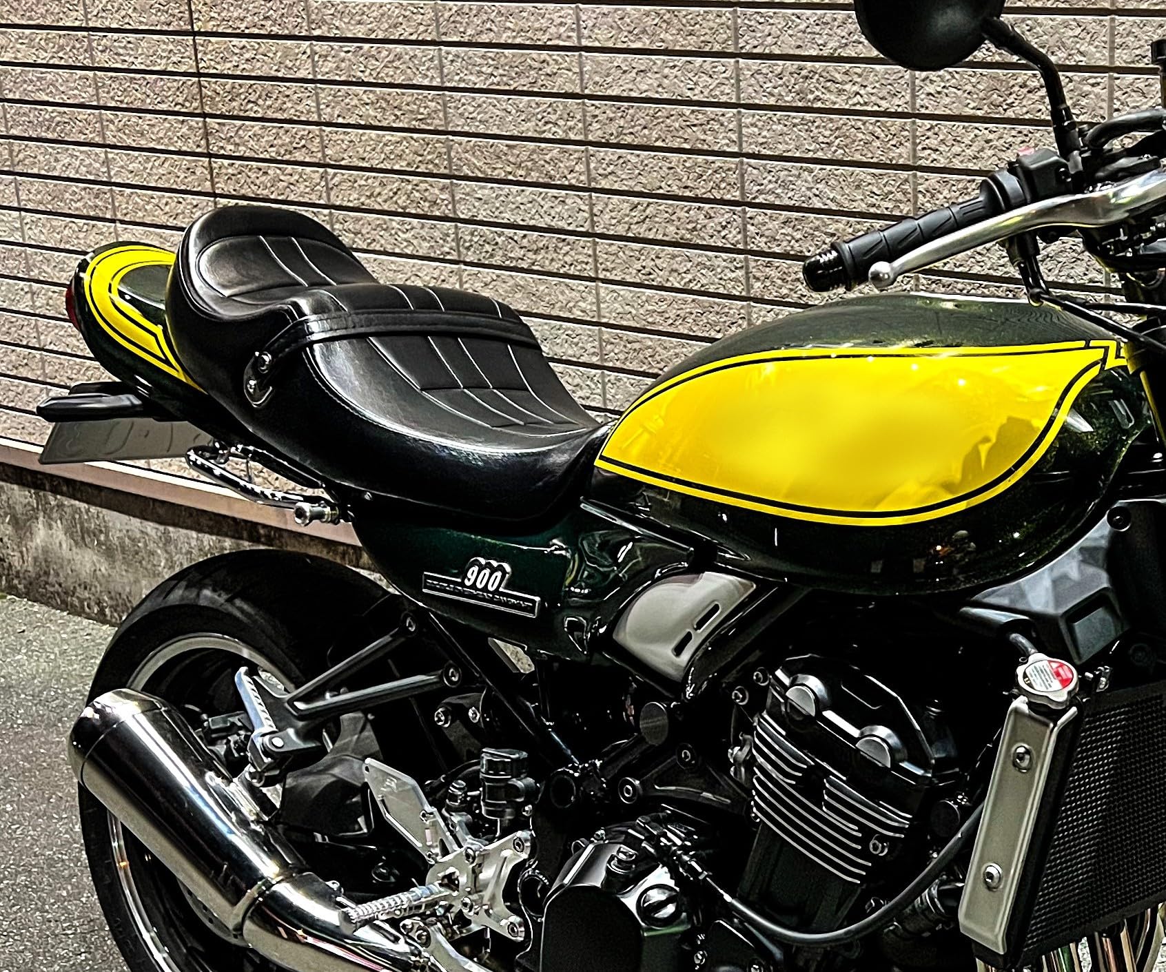 Amazon | Z900RS Z2仕様 あんこ抜きシート/ ZR900アンコ抜き Z純正柄