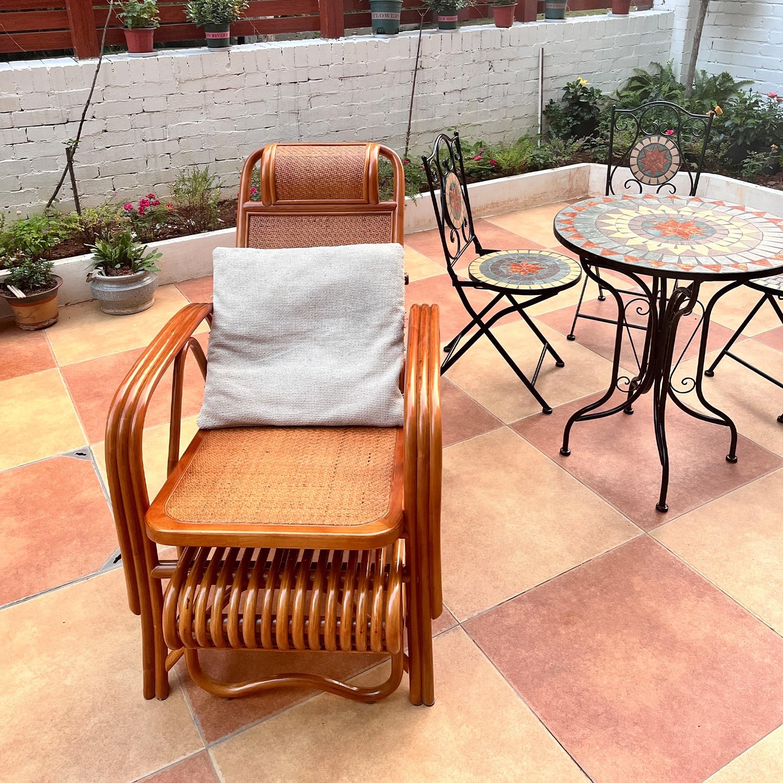 Amazon｜天然籐り畳みリクライニングチェア、籐天然高級アーム