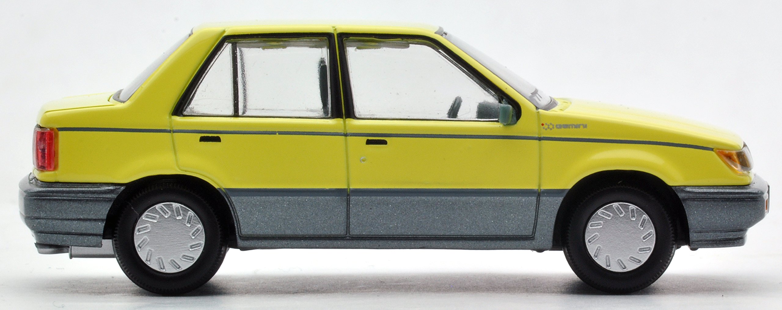 Amazon | トミカリミテッドヴィンテージ ネオ 1/64 LV-N125b いすゞ