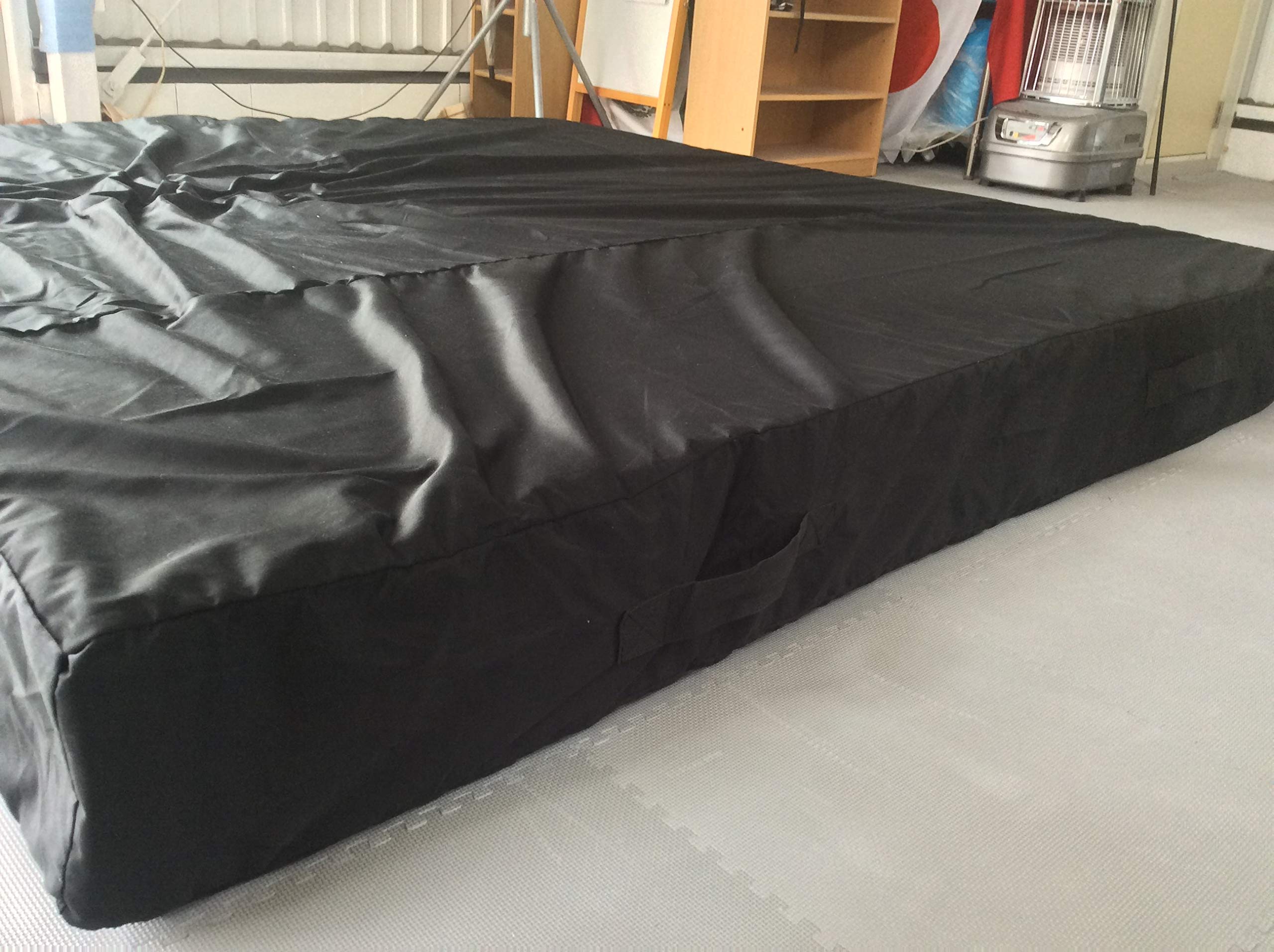 Amazon | 落下防止＆衝撃吸収！大型安全マット サイズ縦200cm・横200cm