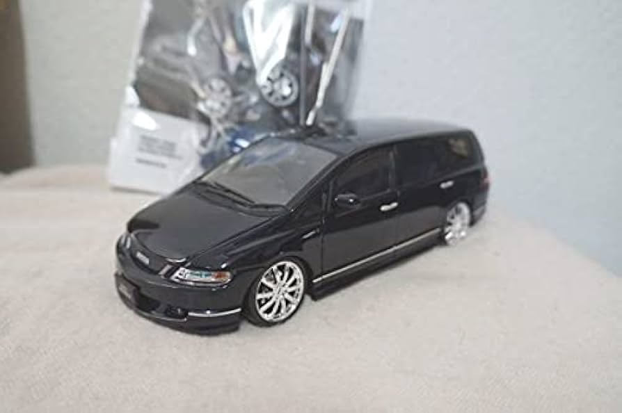 Amazon.co.jp: HOT WORKS ホンダ オデッセイ 無限 1/24 ミニカー