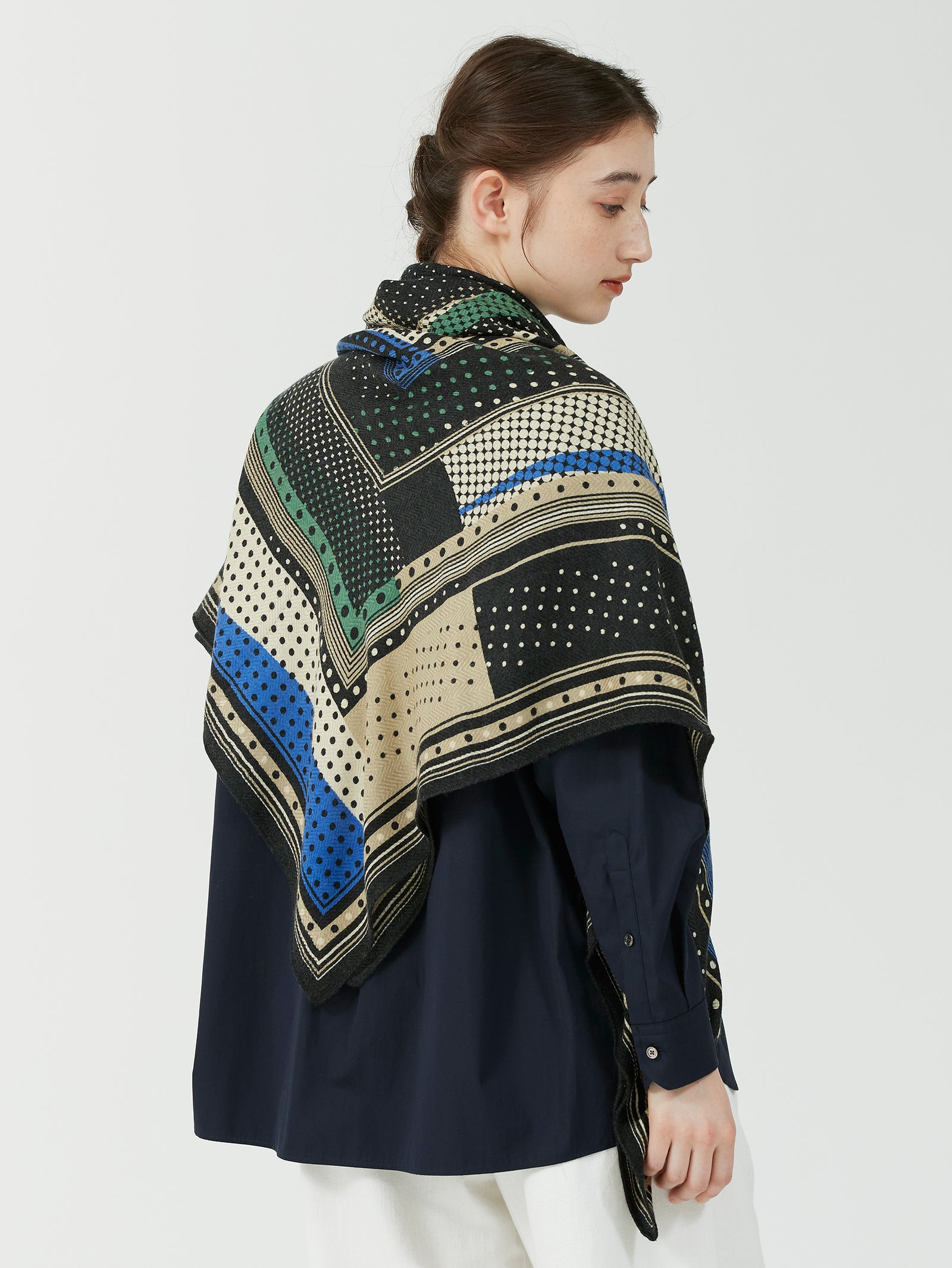 ウールシルクストールヘリンボーン織120＞ミックスドット5 – manipuri