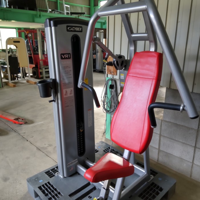 CYBEX チェストプレスVR1 | マシンやさんグループ