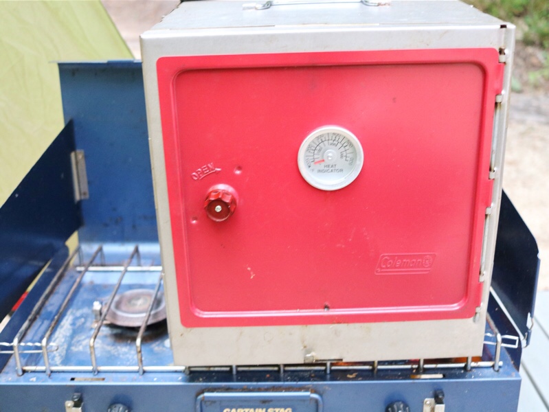 コールマン【キャンピングオーブンスモーカー】でピザを焼こう！パンや