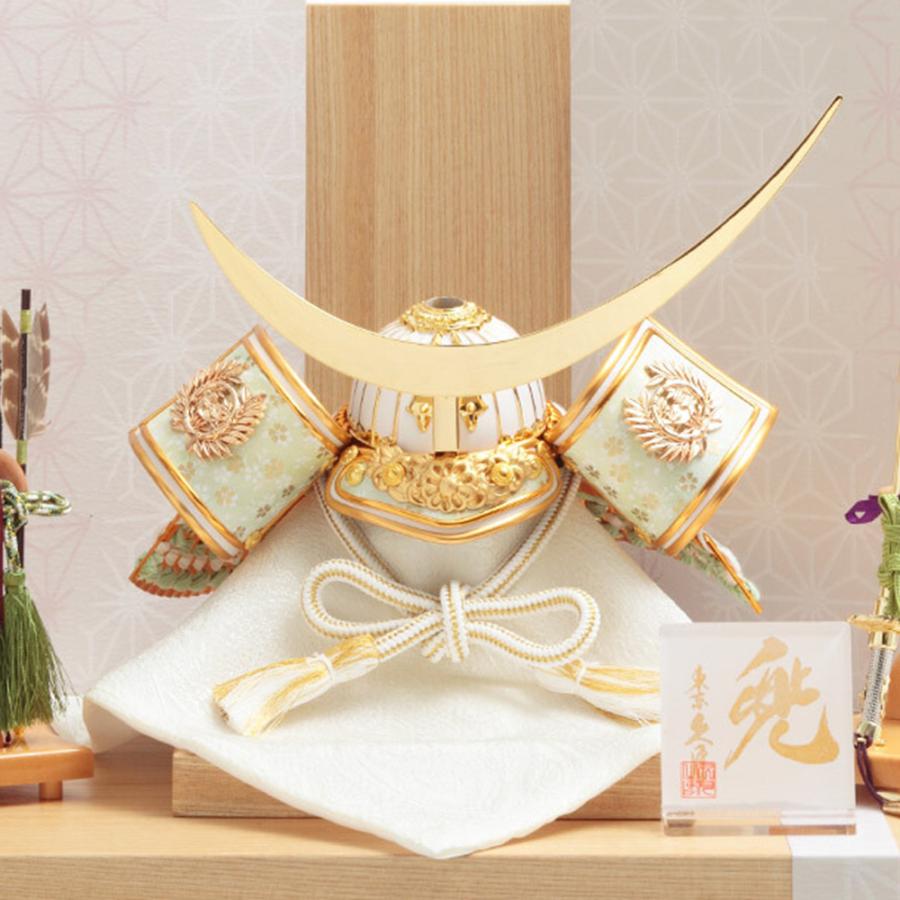 五月人形 久月作 コンパクト お祝い 兜飾り 収納飾り 伊達政宗 正絹