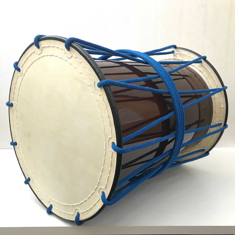 価格30万円程○和太鼓 桶胴太鼓 2尺3寸70cm 牛皮 張り替え用 両面 二枚