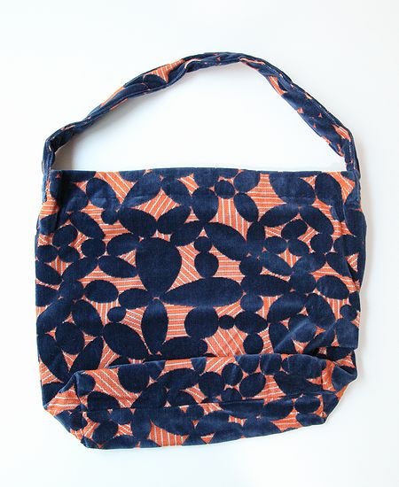 ミナペルホネン mina perhonen leaf リーフ ショルダーバッグ(大)