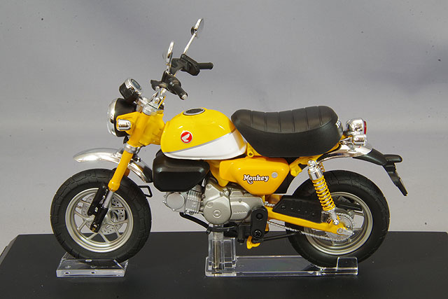 アオシマ スカイネット 1/12 ホンダ モンキー125 バナナイエロー
