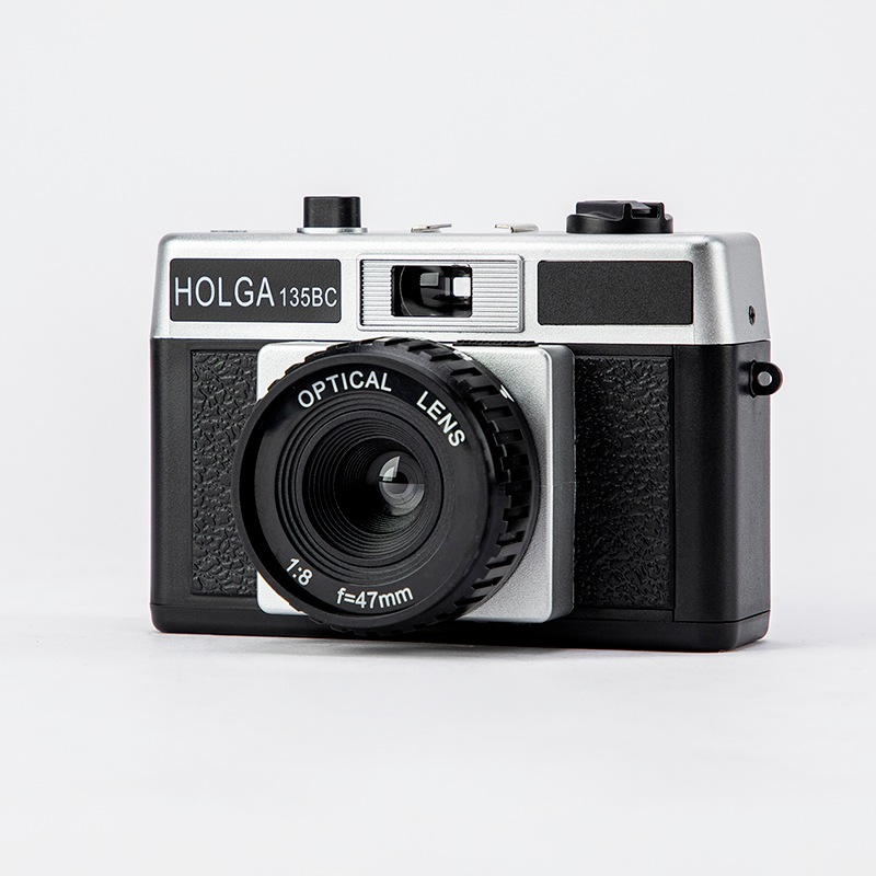 ホルガ【HOLGA】フィルムカメラ H-135 BC ブラック/シルバー [トイ