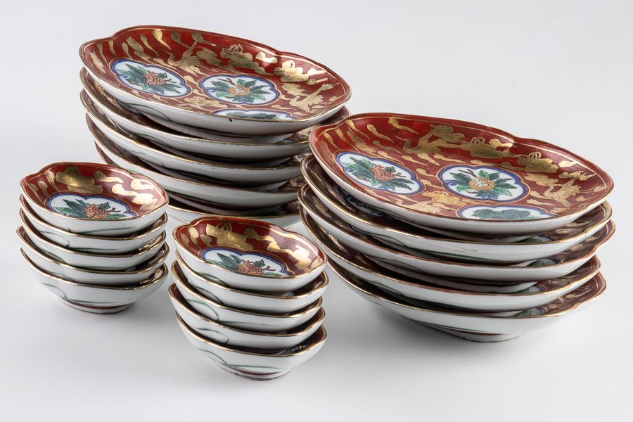 九谷】 九谷峰仙 赤絵金彩雲鶴柘榴文 刺身皿10客 醤油皿10客 20客