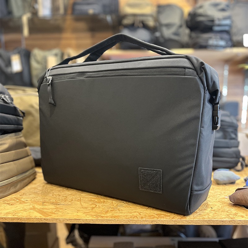 EVERGOODS TB20 - Transit Briefcase 20L Solution Black [エバーグッズ]