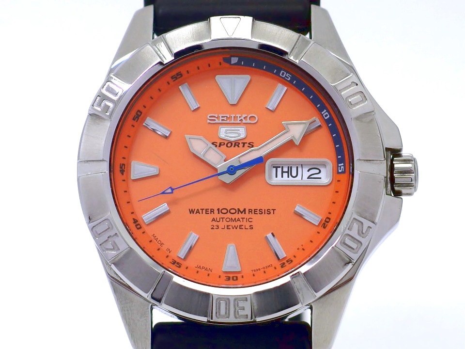 セイコー 5スポーツ 100m 逆輸入モデル 7S36-01Z0 自動巻 USED