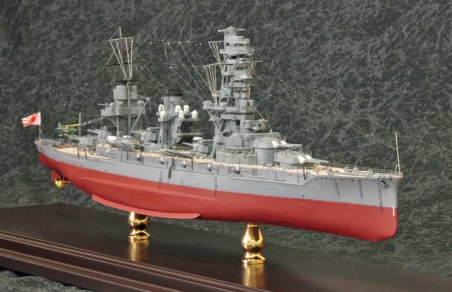 1/350 戦艦「山城」 ディディールアップ完成品【ケース付き】｜艦船