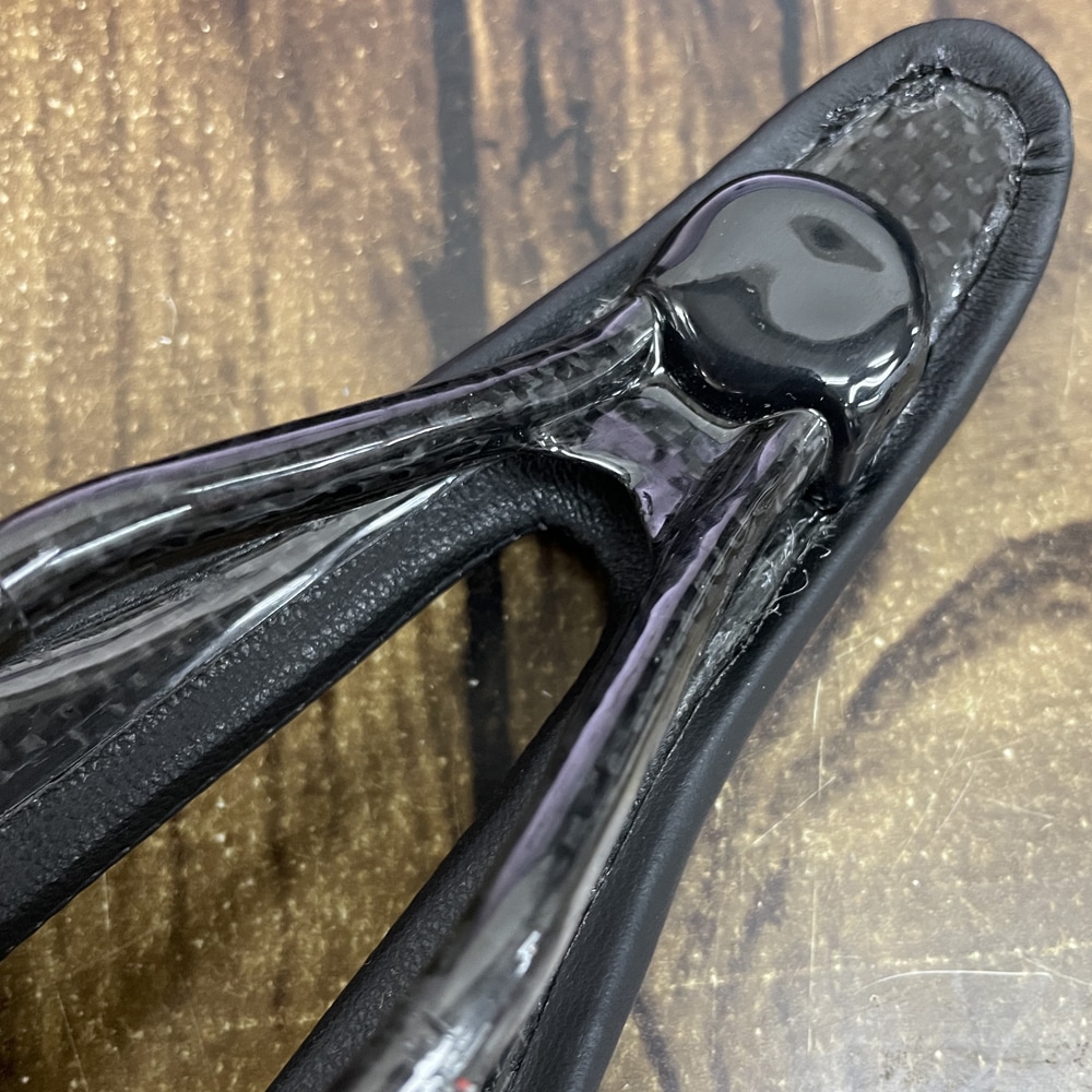 TNI LiteFly カーボン サドル | サドル,TNI | ワールドサイクル 通販