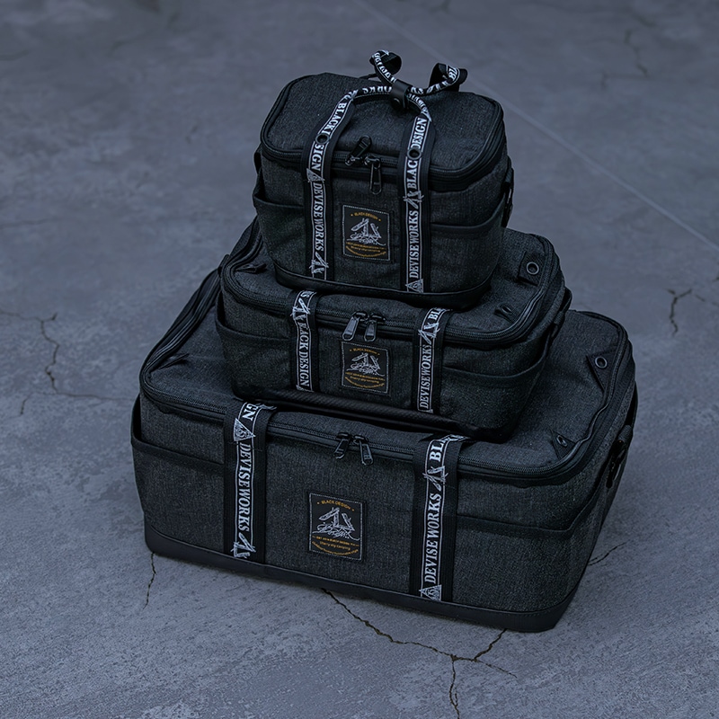 DEVISE WORKS BLACK DESIGN BLACK BAG