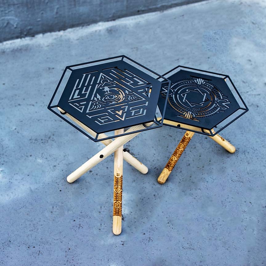 焚き火サイドスタンド HIGH 六角天板タイプ | DEVISE WORKS | キャンプ用品