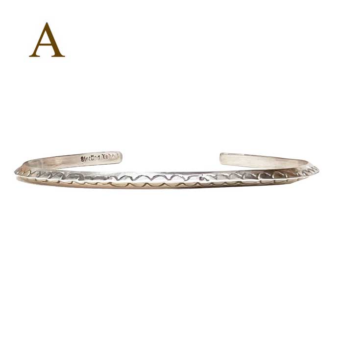 Navajo Elaine Tahe 3面スタンプ ワークバングル Ⅲ Navajo Elaine