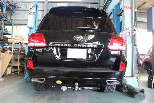 トヨタ ランドクルーザー200 ワンオフ サイド出しマフラー 【型式