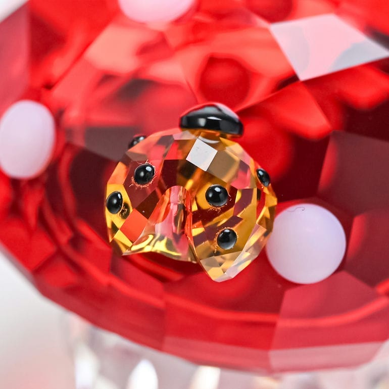 Baccarat バカラ てんとう虫 クリスタル レッド Baccarat バカラ