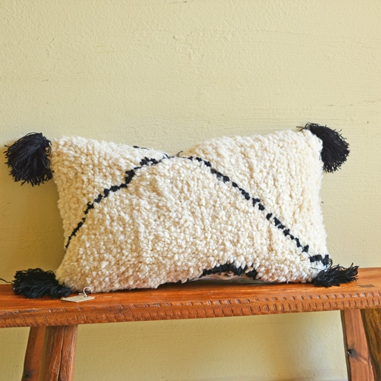 ベニワレンクッションカバー・横長（48cm x 30cm）A | サロン用家具