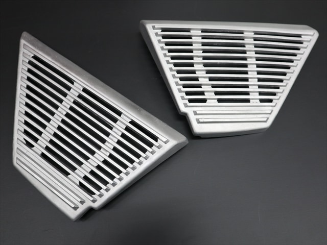 9/26まで出品 最終値下げ　z400fx 外装セット タンク サイドカバー 楽天市場】【565/566】 送料無料！ 新品 Z400FX 外装セット レッド